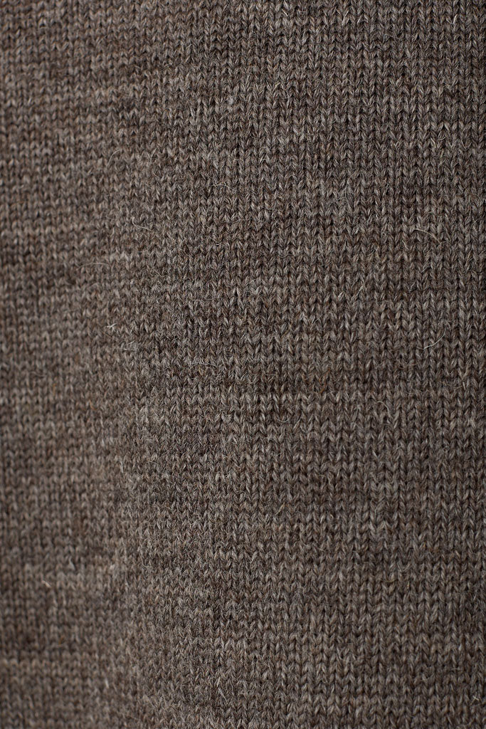 Pre-Sale, Cropped Guernsey in Mushroom by Le Tricoteur