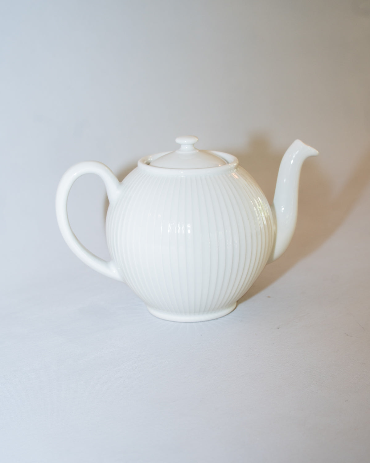 Pillivuyt Tea Pot