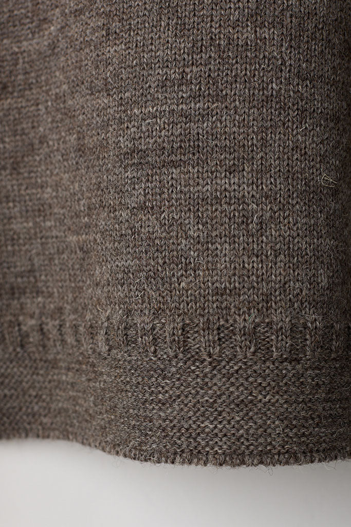 Pre-Sale, Cropped Guernsey in Mushroom by Le Tricoteur